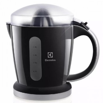 EXPRIMIDOR DE CITRICOS ELECTROLUX JPE11 NEGRO 1L